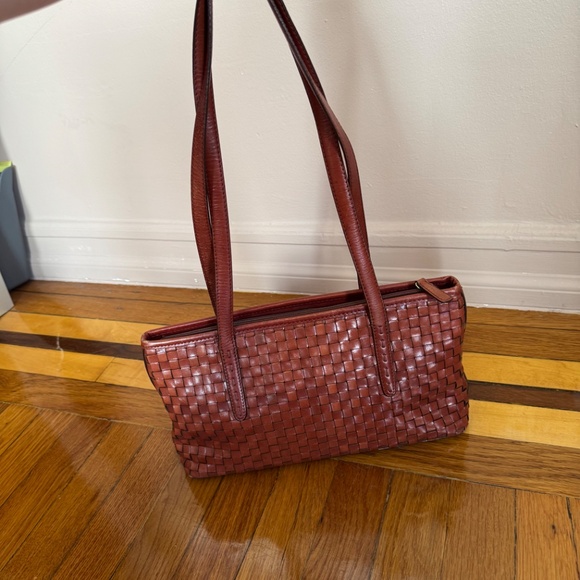 Fossil Leather Shoulder Bag - Picture 16 of 16